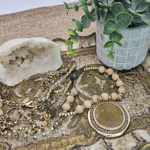 CHICOS Medallion Double-Strand Boho Necklace with Abalone Pendant - Picture 3 of 8